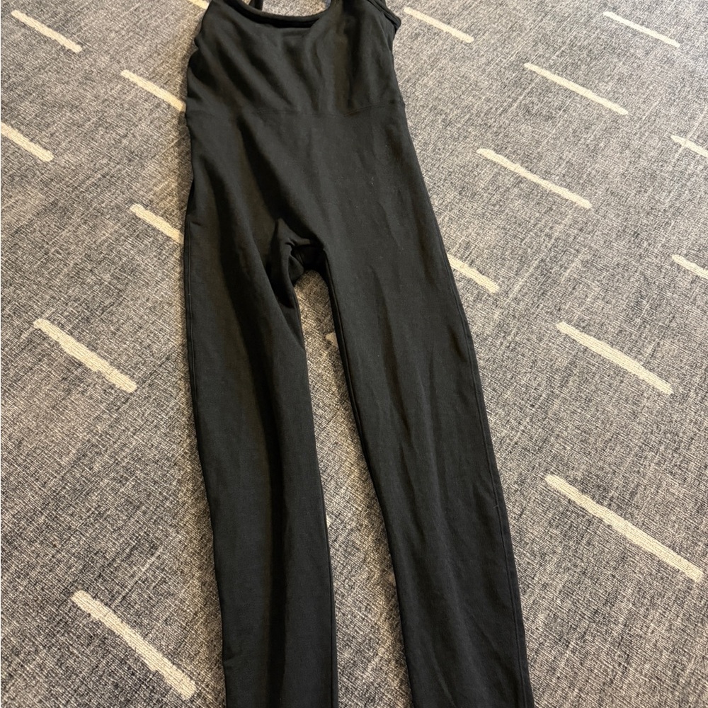 Vuori halo dream knit onesie